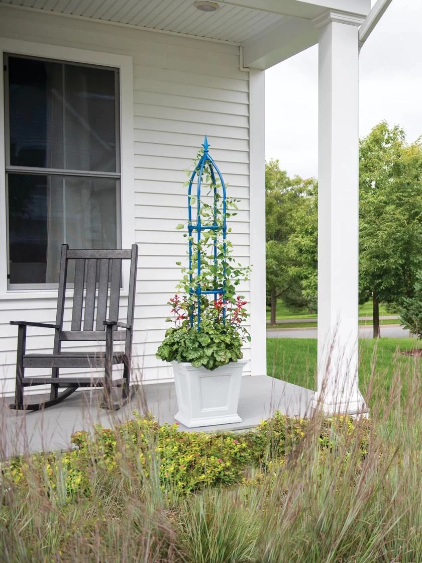 Fairfield Self-Watering Square Planter, 16β X 16β - Image 4